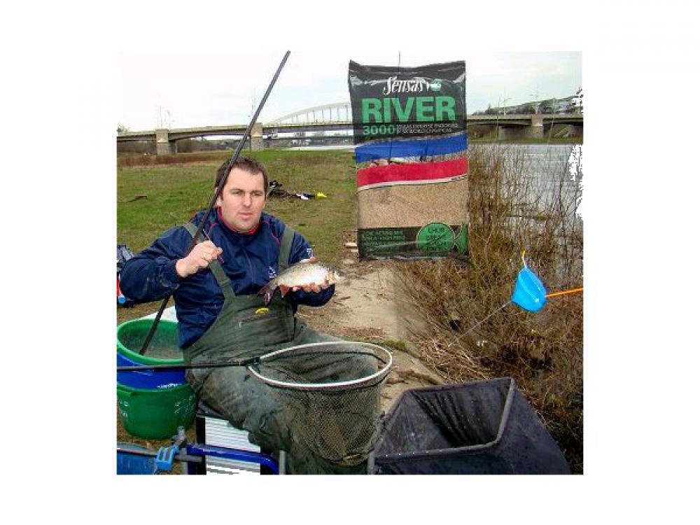 www.leszcz.pl - Angielska wersja zanęty Sensas  River 3000