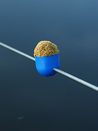Lorpio Magnetic Tench - podanie kubkiem