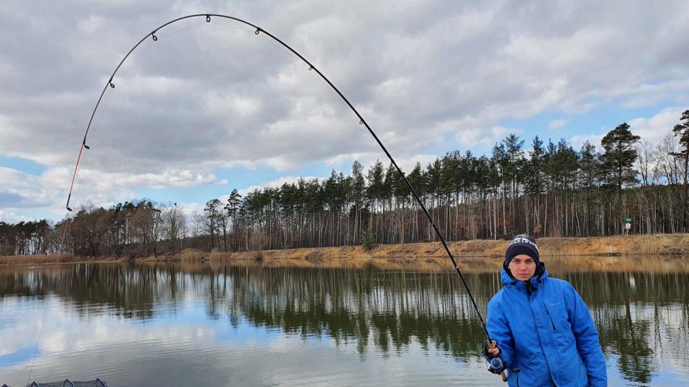 Marcowe leszcze na Feeder